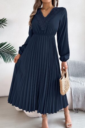 Women's Light Blue Lace Trim V-Neck Long Sleeve Dress - Fitted Waist-Accentuating Machine-Washable Fall Winter Vacation Resort Wear, Stylish Outings, Sophisticated Tailoring